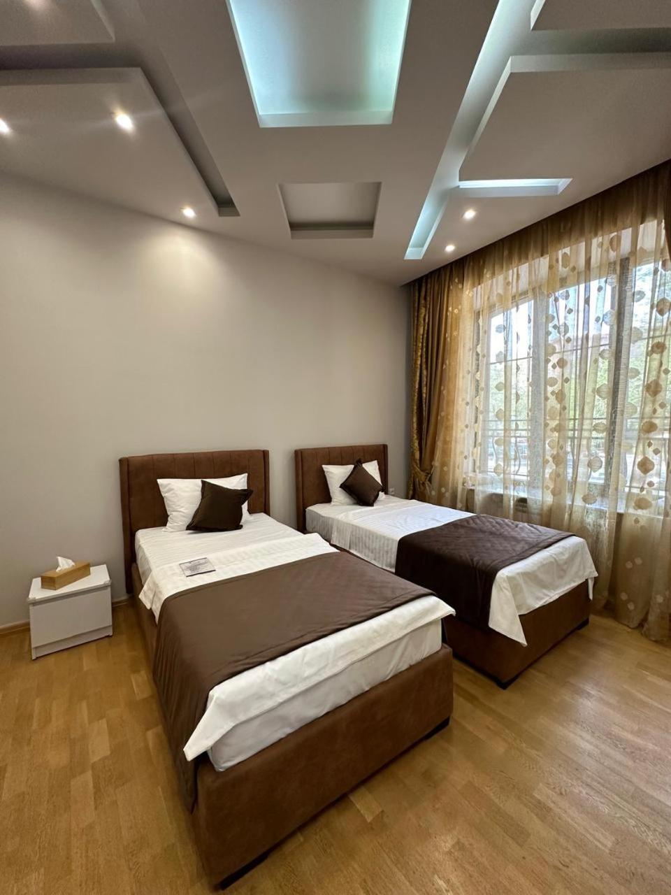 Ser In Hotel Erivan Dış mekan fotoğraf