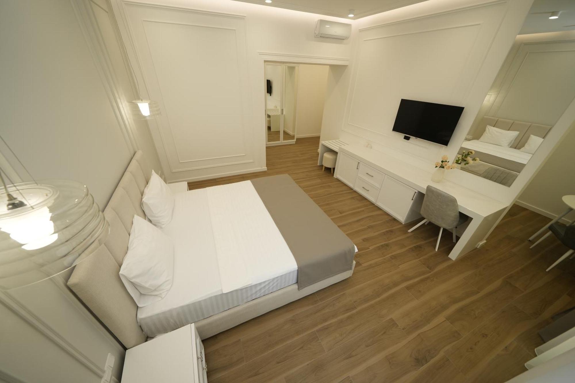 Ser In Hotel Erivan Dış mekan fotoğraf