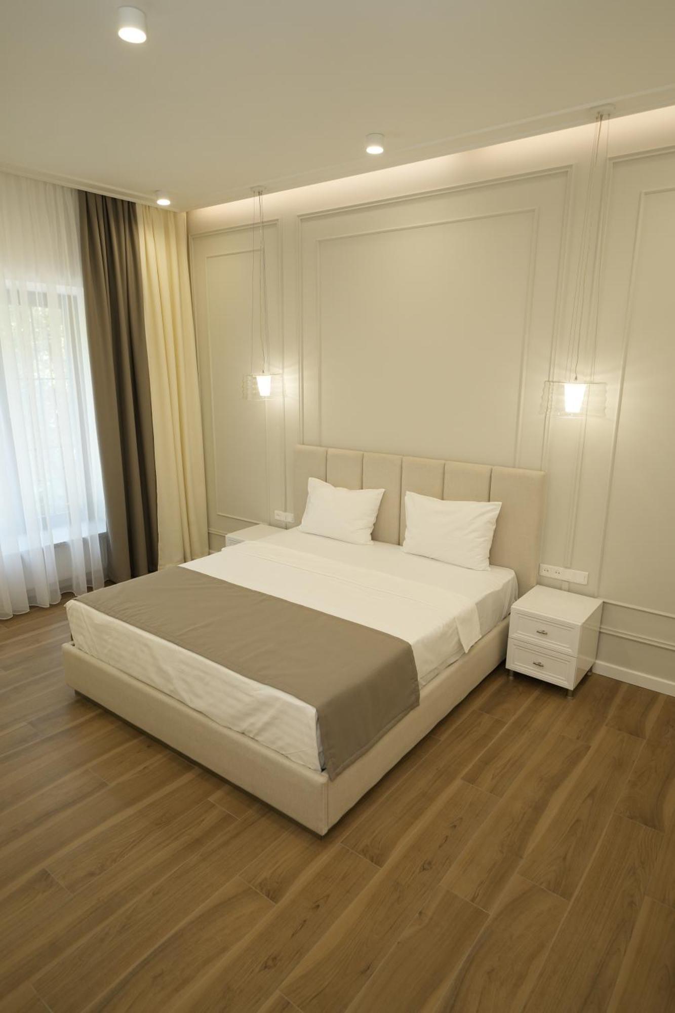 Ser In Hotel Erivan Dış mekan fotoğraf
